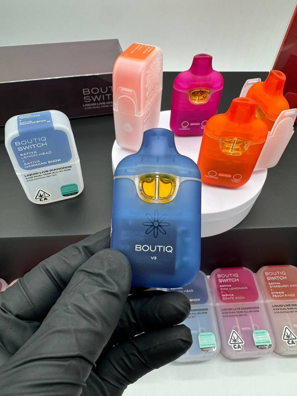 BOUTIQ SWITCH 2G DISPOSABLE V3 EDITIONS